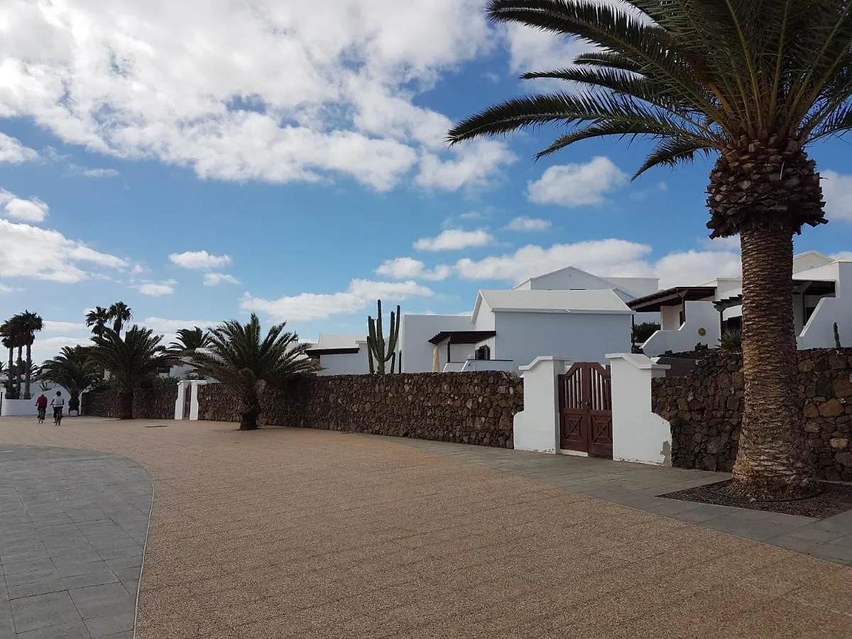 Apartment Ferienwohnung Casa Sol Y Playa Playa Honda  Spanien